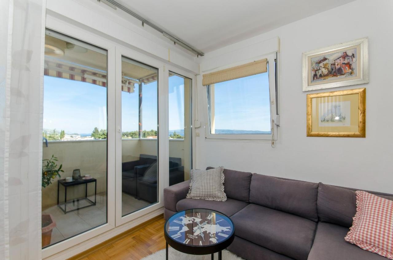Modern Apartment With Sea View And Secure Garage 斯普利特 外观 照片